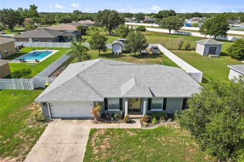 House in Winter Haven, Florida 4 bedrooms, 168.06 sq.m. № 1751889 - photo 6