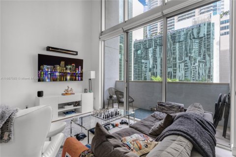 Condominio en venta en Miami, Florida, 1 dormitorio, 91.23 m2 № 1863130 - foto 3