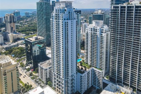 Condominio en venta en Miami, Florida, 1 dormitorio, 91.23 m2 № 1863130 - foto 24