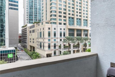 Condominio en venta en Miami, Florida, 1 dormitorio, 91.23 m2 № 1863130 - foto 13