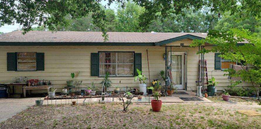 House in De Funiak Springs, Florida 4 bedrooms, 172.05 sq.m. № 561885