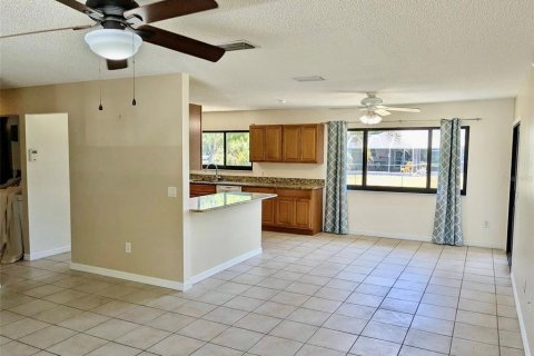 Casa en venta en North Port, Florida, 3 dormitorios, 111.85 m2 № 1853867 - foto 8