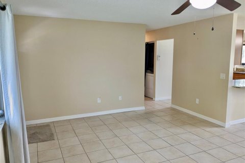 Casa en venta en North Port, Florida, 3 dormitorios, 111.85 m2 № 1853867 - foto 3