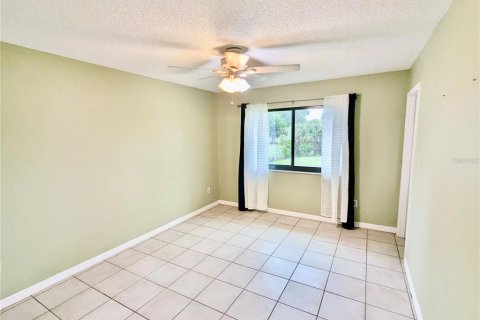 Casa en venta en North Port, Florida, 3 dormitorios, 111.85 m2 № 1853867 - foto 10