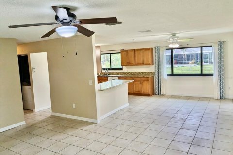 Casa en venta en North Port, Florida, 3 dormitorios, 111.85 m2 № 1853867 - foto 5