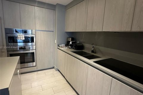 Copropriété à vendre à Hollywood, Floride: 2 chambres, 98.01 m2 № 1960019 - photo 5