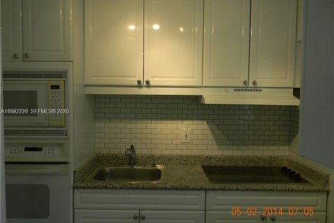 Copropriété à louer à North Miami Beach, Floride: 1 chambre, 74.69 m2 № 1976944 - photo 13
