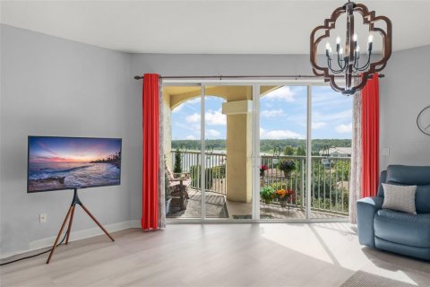 Condo in Orlando, Florida, 3 bedrooms № 2204207 - photo 6
