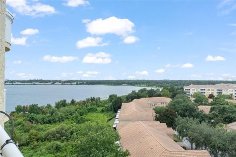 Condo in Orlando, Florida, 3 bedrooms № 2204207 - photo 3