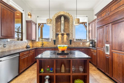Casa en venta en Tampa, Florida, 4 dormitorios, 340.86 m2 № 2121819 - foto 29