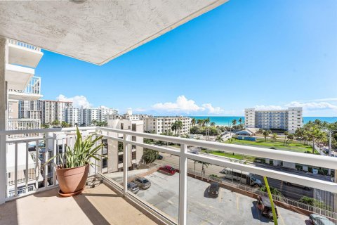 Condo in Hollywood, Florida, 2 bedrooms № 2081531