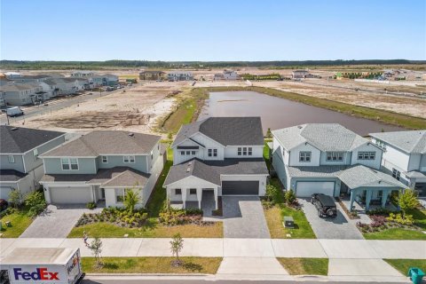 Villa ou maison à vendre à Orlando, Floride: 5 chambres, 348.29 m2 № 2196129 - photo 3