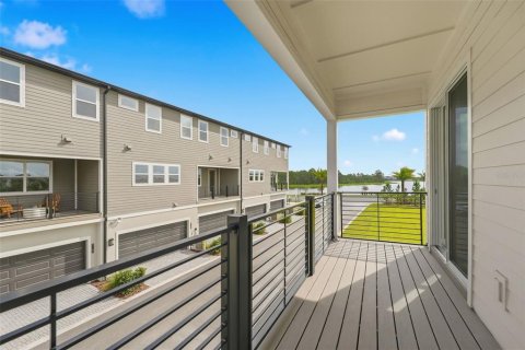 Touwnhouse à vendre à Orlando, Floride: 3 chambres, 185.99 m2 № 2431898 - photo 12