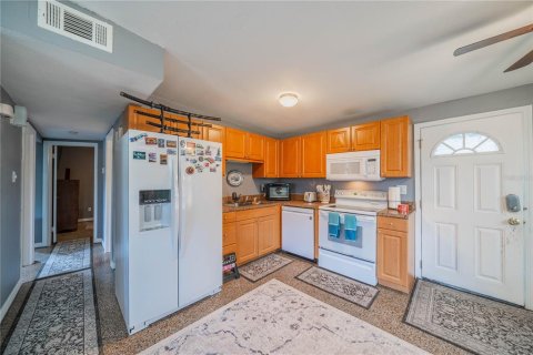 Casa en venta en Sarasota, Florida, 3 dormitorios, 77.95 m2 № 1534144 - foto 12