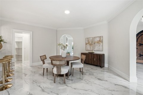 Villa ou maison à vendre à Tampa, Floride: 6 chambres, 528.71 m2 № 2123898 - photo 15
