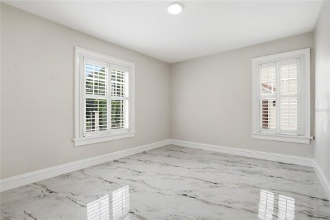 Villa ou maison à vendre à Tampa, Floride: 6 chambres, 528.71 m2 № 2123898 - photo 30