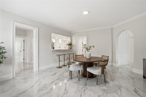Villa ou maison à vendre à Tampa, Floride: 6 chambres, 528.71 m2 № 2123898 - photo 14