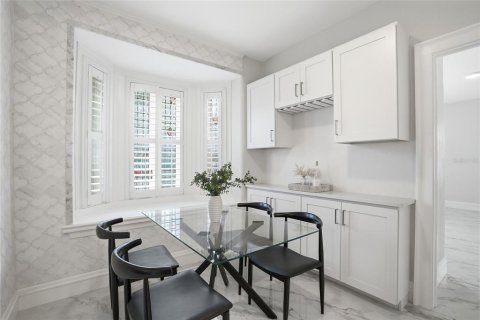 Villa ou maison à vendre à Tampa, Floride: 6 chambres, 528.71 m2 № 2123898 - photo 16