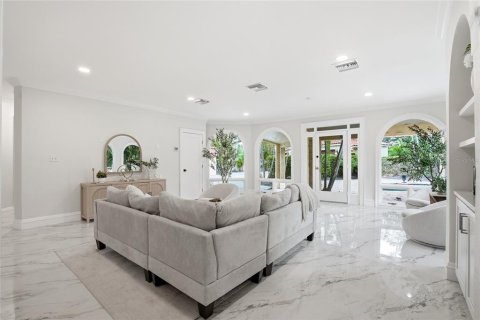 Villa ou maison à vendre à Tampa, Floride: 6 chambres, 528.71 m2 № 2123898 - photo 25