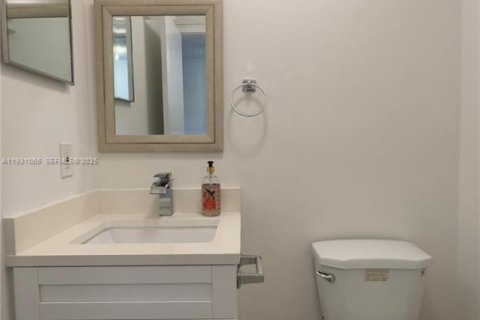 Купить кондоминиум в Уэст-Палм-Бич, Флорида 3 спальни, 113.34м2, № 1989772 - фото 13