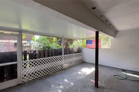 Купить кондоминиум в Уэст-Палм-Бич, Флорида 3 спальни, 113.34м2, № 1989772 - фото 11