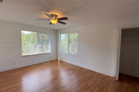 Купить кондоминиум в Уэст-Палм-Бич, Флорида 3 спальни, 113.34м2, № 1989772 - фото 15