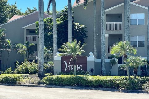 Condo à Delray Beach, Floride, 2 chambres  № 2023261