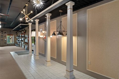 Commercial property in Spring Hill, Florida 419.55 sq.m. № 2339689 - photo 21