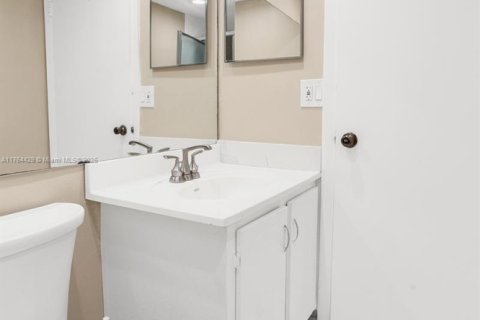 Copropriété à vendre à Boca Raton, Floride: 2 chambres № 1937549 - photo 8