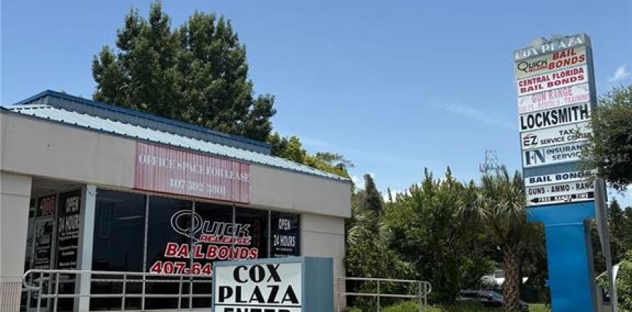 Immobilier commercial à Orlando, Floride 55.74 m2 № 2206734
