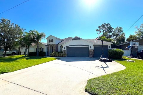 House in Palm Coast, Florida 4 bedrooms, 236.16 sq.m. № 1849397 - photo 9