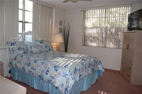 Condominio en venta en Margate, Florida, 2 dormitorios, 92.9 m2 № 1960166 - foto 4