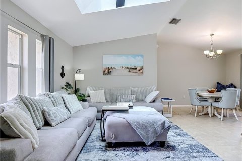 Villa ou maison à vendre à Punta Gorda, Floride: 3 chambres, 160.26 m2 № 2278077 - photo 6