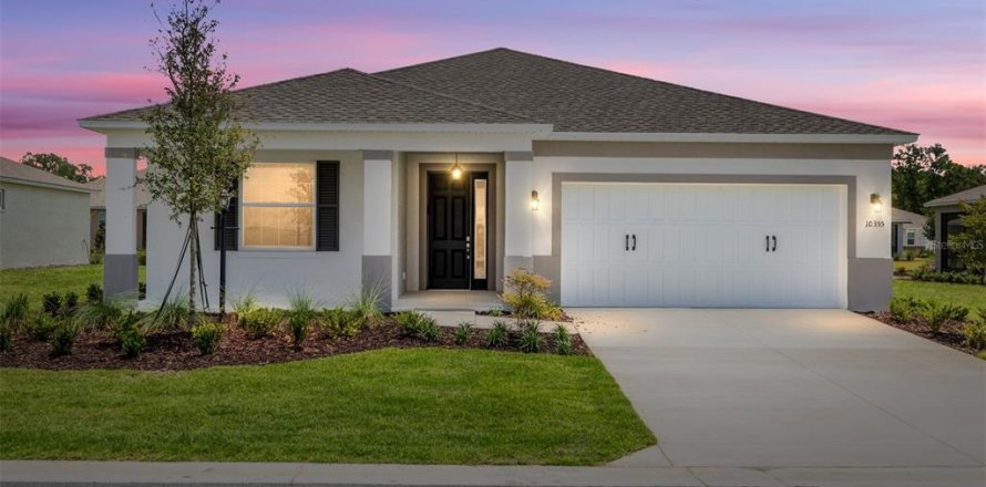 House in Ocala, Florida 3 bedrooms, 182.74 sq.m. № 2201058