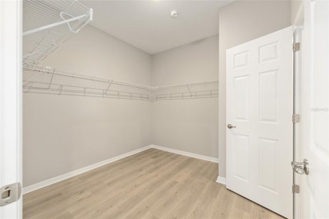 House in Ocala, Florida 3 bedrooms, 182.74 sq.m. № 2201058 - photo 23