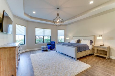 Villa ou maison à louer à Lakewood Ranch, Floride: 4 chambres, 292.36 m2 № 253535 - photo 16