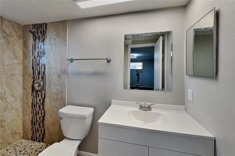 Villa ou maison à louer à New Port Richey, Floride: 3 chambres, 124.95 m2 № 2396449 - photo 11