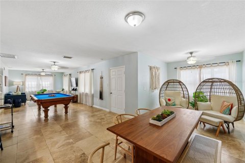 House in Sarasota, Florida 4 bedrooms, 242.57 sq.m. № 2394050 - photo 9