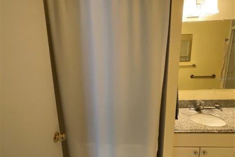 Condo in Clearwater, Florida, 1 bedroom  № 1648080 - photo 18