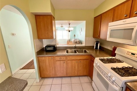 Condo in Clearwater, Florida, 1 bedroom  № 1648080 - photo 3