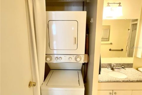 Condo in Clearwater, Florida, 1 bedroom  № 1648080 - photo 17