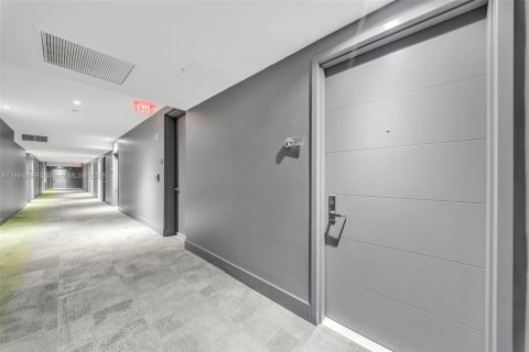 Condo in Miami, Florida  № 1948082 - photo 18