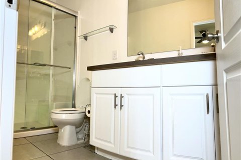 Купить виллу или дом в Спринг-Хилл, Флорида 5 комнат, 119.57м2, № 2107410 - фото 9