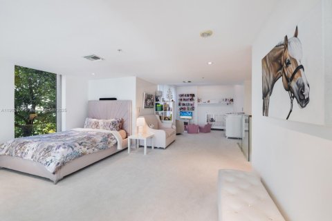 Condominio en alquiler en North Bay Village, Florida, 4 dormitorios, 231.88 m2 № 1953047 - foto 17