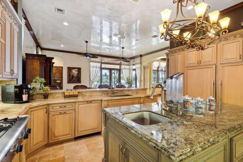 Villa ou maison à vendre à Lighthouse Point, Floride: 6 chambres, 913.23 m2 № 2085888 - photo 29