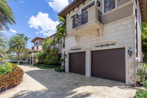 Villa ou maison à vendre à Lighthouse Point, Floride: 6 chambres, 913.23 m2 № 2085888 - photo 9