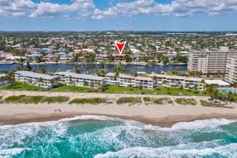 Villa ou maison à vendre à Lighthouse Point, Floride: 6 chambres, 913.23 m2 № 2085888 - photo 4