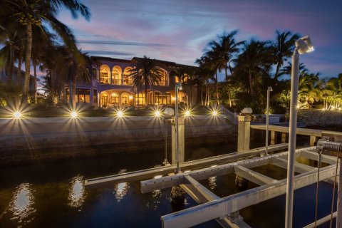 Villa ou maison à vendre à Lighthouse Point, Floride: 6 chambres, 913.23 m2 № 2085888 - photo 18