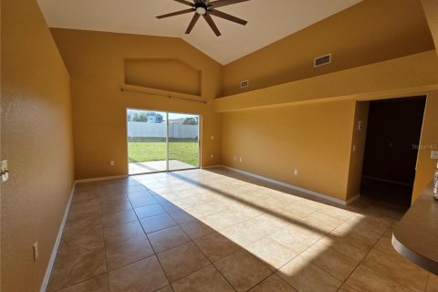 Casa en alquiler en Lakeland, Florida, 3 dormitorios, 187.11 m2 № 1912008 - foto 12