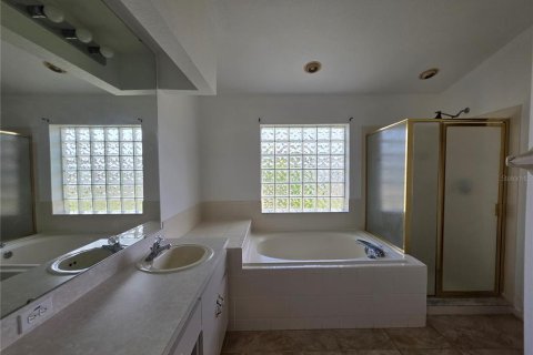 Casa en alquiler en Lakeland, Florida, 3 dormitorios, 187.11 m2 № 1912008 - foto 24